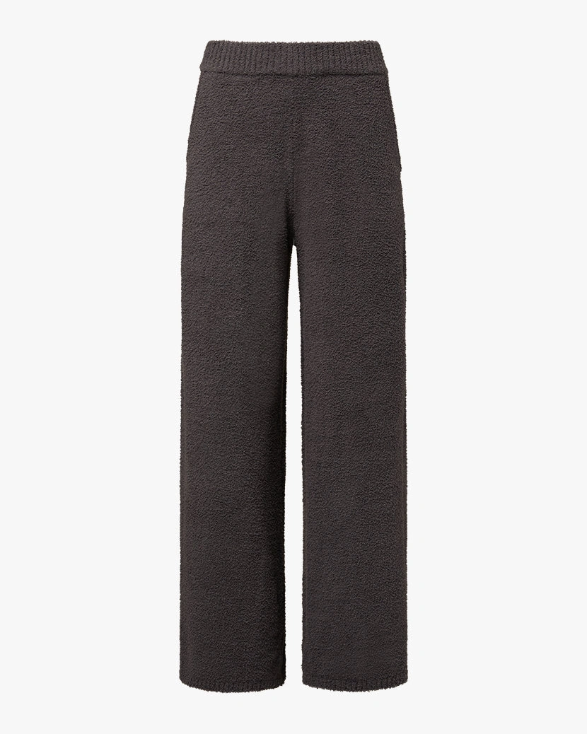 Cozy & Chic Wide Leg Pants: Effortless Style, Ultimate Comfort.